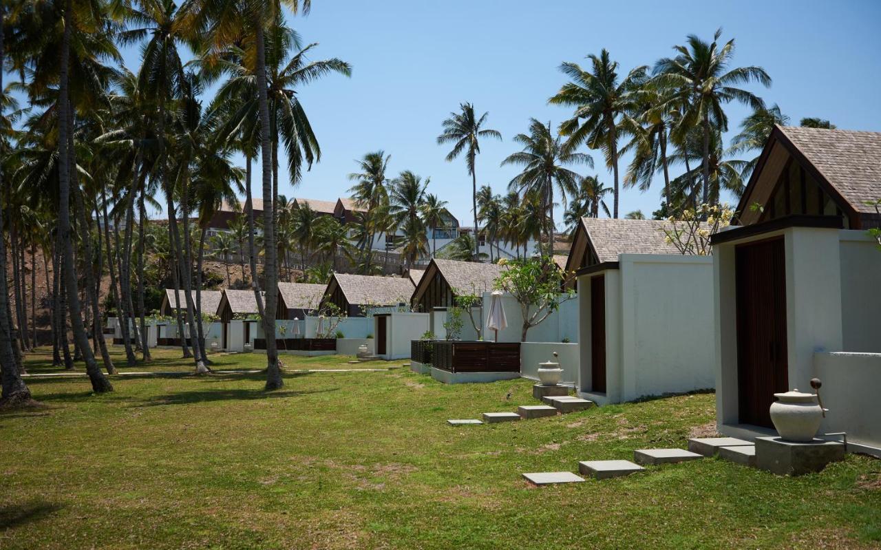 The Kayana Beach Lombok Senggigi Exterior foto