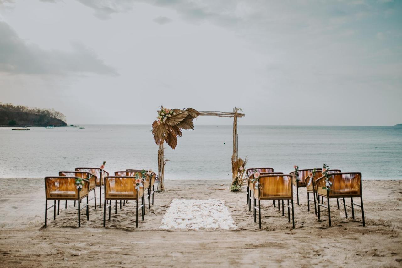 The Kayana Beach Lombok Senggigi Exterior foto
