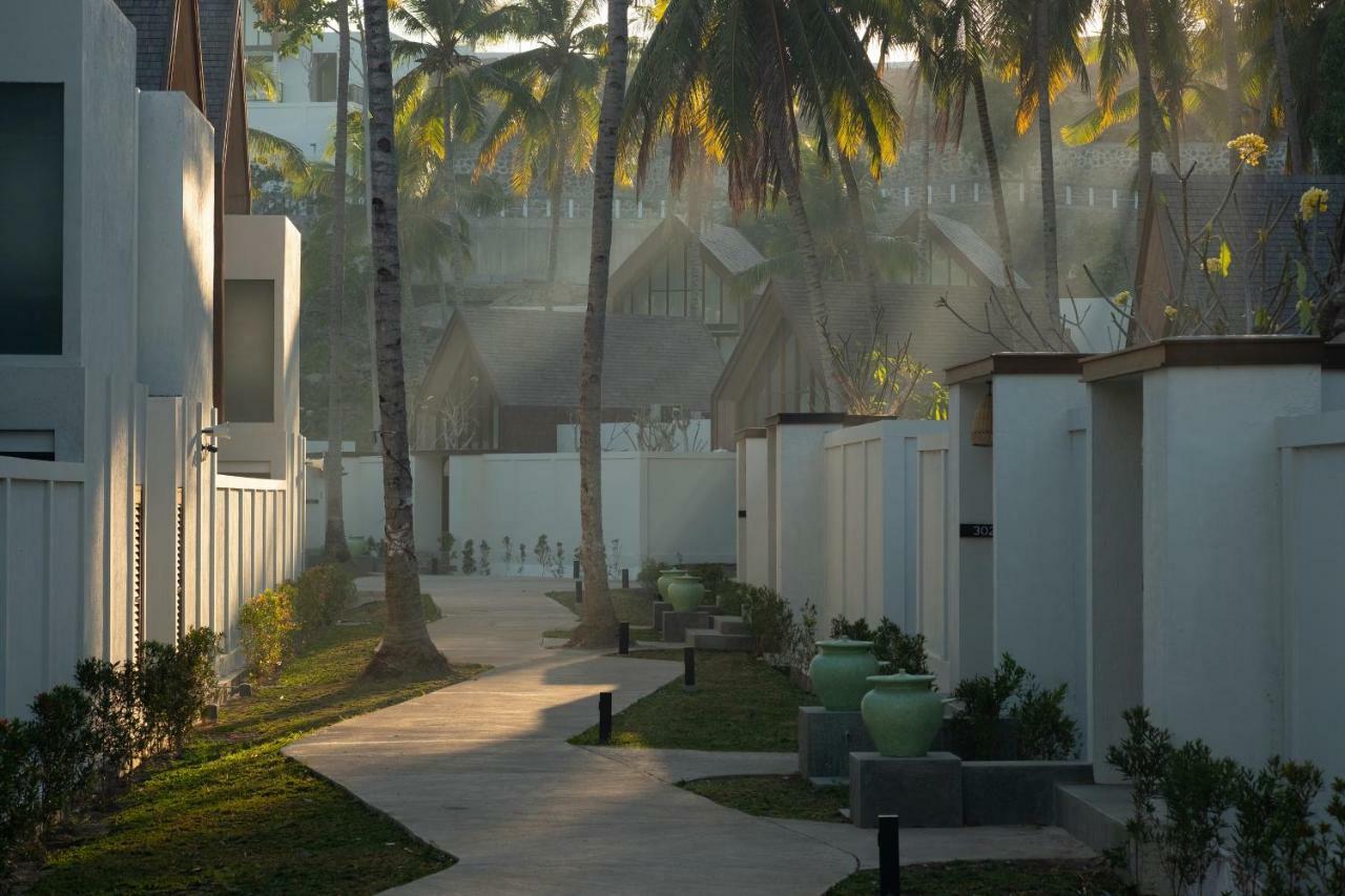 The Kayana Beach Lombok Senggigi Exterior foto
