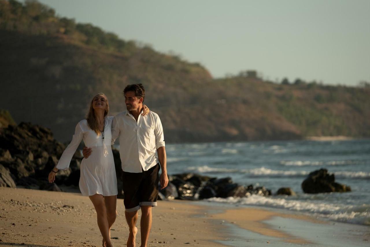 The Kayana Beach Lombok Senggigi Exterior foto
